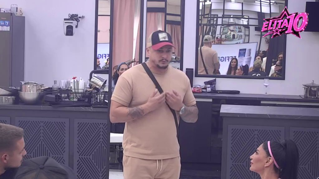 TERZA OTKRIO INTIMNU TAJNU NA PITANJIMA GLEDALACA: Slađa Poršelina ponovo na meti komentara, svi u šoku zbog njegovog priznanja (VIDEO) – Terza i Slađa u Eliti