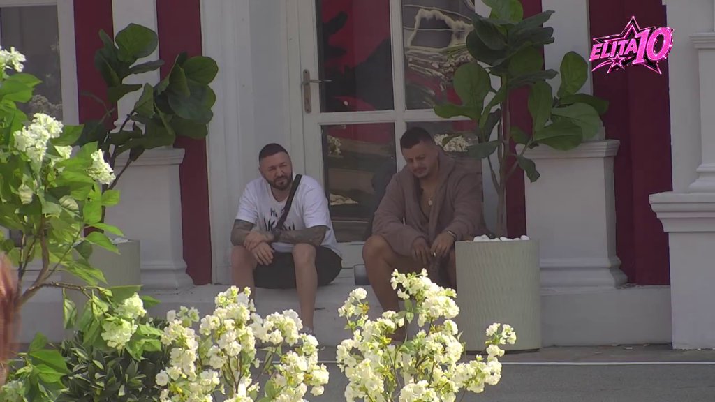 ŽESTOKA RAZGOVORNA VATRA U BELOJ KUĆI: Ša i Terza opleli po Filipu Đukiću, njihova mišljenja o odnosu sa Aneli iznenadila gledaoce (VIDEO) – odnos Aneli i Filipa