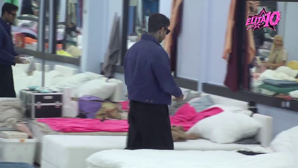 VELJA OTKRIO SVOJE MIŠLJENJE O ODNOSU U ELITI: Filip Đukić i Aneli Ahmić pod lupom, evo šta bi on uradio na njegovom mestu (VIDEO) – odnos Filipa Đukića i Aneli Ahmić