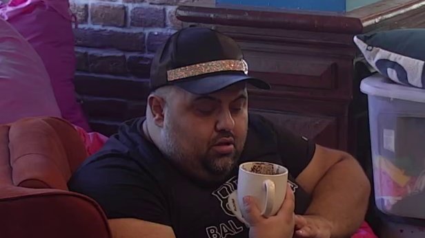 ŽESTOKO PROZIVANJE U ELITI: Đole Kralj o izgledu Teodore Delić, pohvale ubrzo prerasle u uvredu (VIDEO)