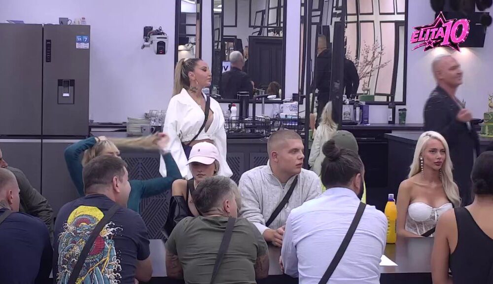 SUDBINA ODNOSA NA KLACKALICI: Aneli sumnja u Carevo prijateljstvo sa Janjušem i Dačom, situacija u Beloj kući se komplikuje (VIDEO) – Carev odnos sa Janjušem i Dačom