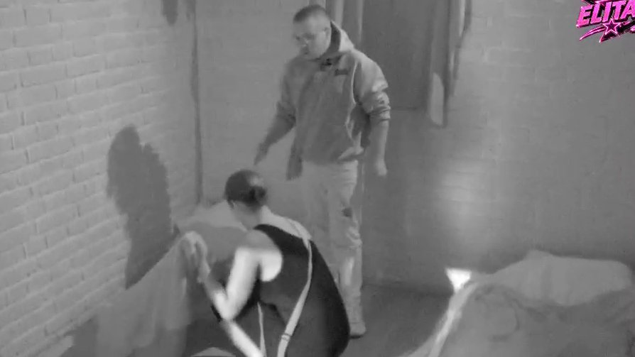 DAČA UDARIO ZABRANU U ELITI: Laura Prgomet ne sme da ima odnose na čaršafu njegove babe, reakcija otkrila nove tenzije (VIDEO) – Dača Virijević zabrana