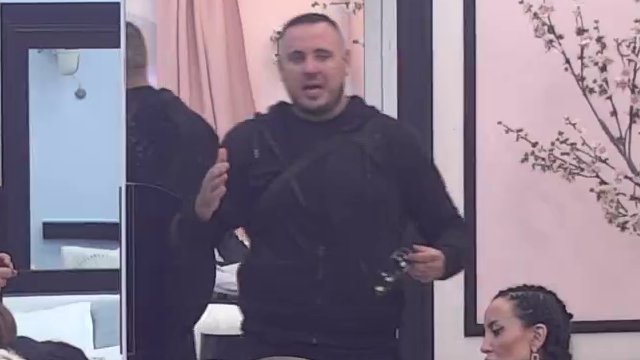 KONTRADIKCIJE U ELITI: Filip Car otvorio dušu o Osmanu i sukobu sa Karićem, svi ostali bez reči (VIDEO) – Filip Car Osman Karić