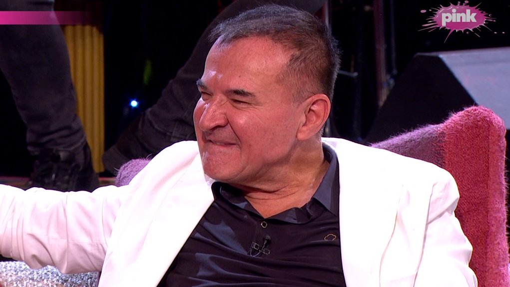 MITAR MIRIĆ DEMANTOVAO PRIČE O BEKSTVU: Otkrio istinu o upoznavanju sa suprugom, evo šta se stvarno dogodilo (FOTO) – priča o bekstvu iz hotela