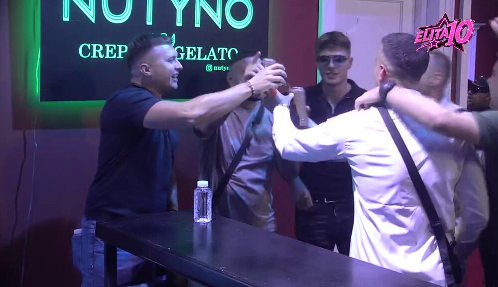 FEŠTA KOJA SE PAMTI U ELITI: Katarina Grujić podigla atmosferu do vrhunca, svi zadrugari pevaju njen hit uglas (VIDEO) – atmosfera dosegla vrhunac