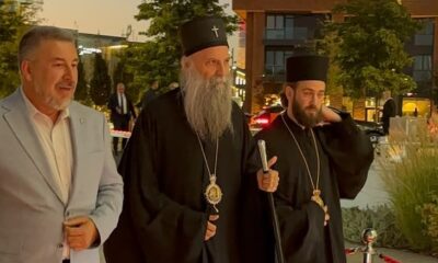SVE OČI UPRTE U PATRIJARHA PORFIRIJA: Među prvima stigao na događaj u Beogradu, njegov dolazak izazvao veliku pažnju (FOTO) – događaj u Beogradu na vodi