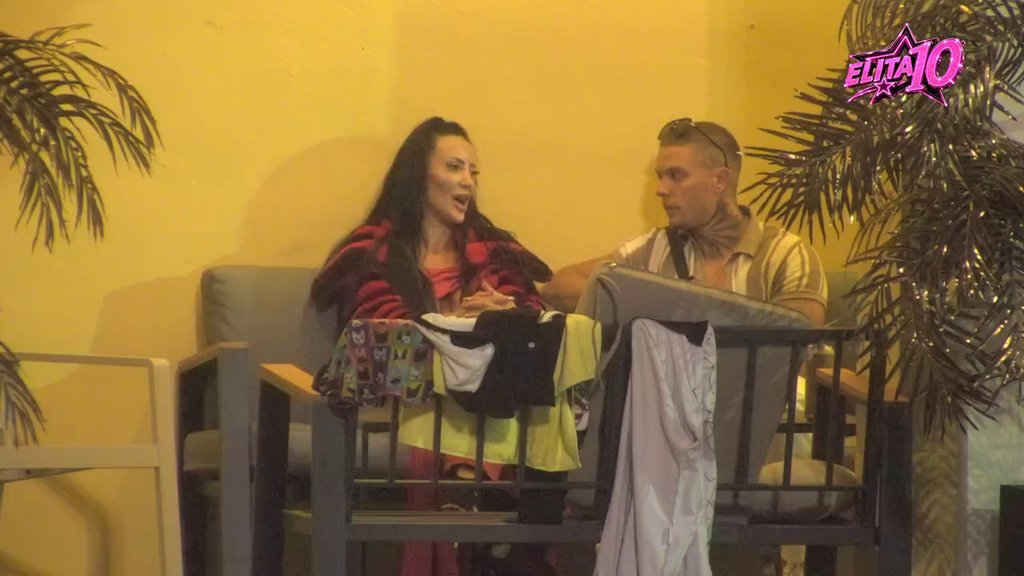 VARNICE SEVAJU IZMEĐU Slađe i Leona: Zadrugari otvoreno flertuju, a Bela kuća bruji o njihovom odnosu (VIDEO) – varnice između Slađe i Leona