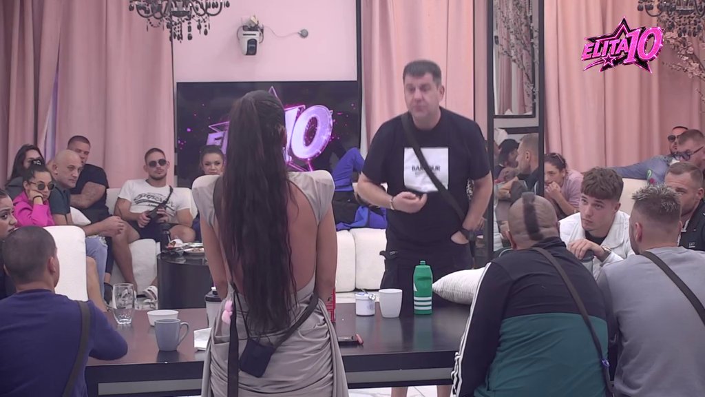 MASKE PADAJU U ELITI: Ivan Marinković javno sumnja u Slađanu Krnjajić, poslao poruku Mahiru – reakcije zadrugara u fokusu (VIDEO)
