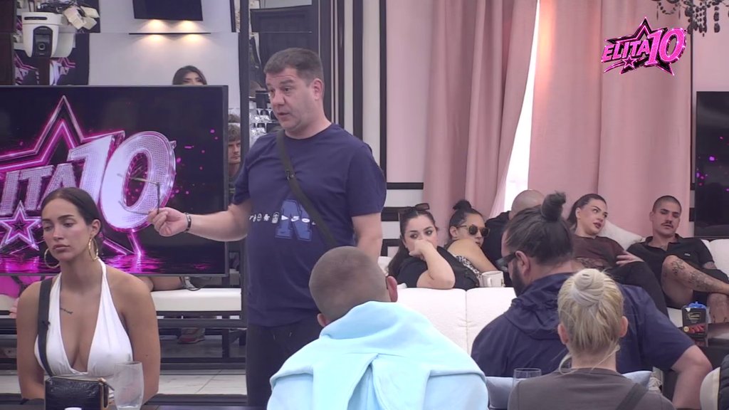 ŽESTOK OBRAČUN U BELOJ KUĆI: Ivan Marinković brutalno isprozivao Cara, pale teške reči pred svima (VIDEO) – Ivan Marinković o Filipa Cara