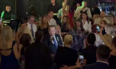 DAČIĆ PODIGAO ATMOSFERU NA SVADBI: Ivica Dačić zapevao hit na slavlju Dee Đurđević, svi svatovi na nogama (VIDEO) – Dačić na svadbi