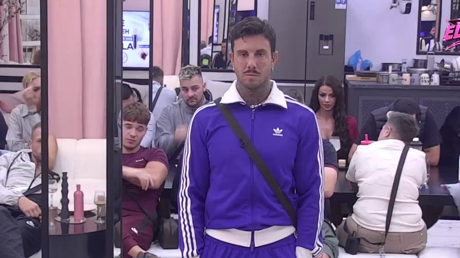 ĐUKIĆ IZGUBIO STRPLJENJE U ELITI: Filip optužio Aneli da uživa u Carevoj pažnji, otkrio kako mu to ruši samopouzdanje (VIDEO) – Careva pažnja prema Aneli