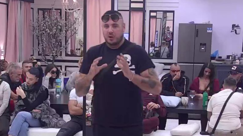 ISKRENA ISPOVEST CARA U PITANJIMA NOVINARA: Otvorio dušu o Anđeli Đuričić, gledaoci u šoku zbog njegovih reči (VIDEO) – Filip Car i Anđela Đuričić