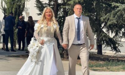 SVE OČI UPRTE U DEU ĐURĐEVIĆ: Voditeljka blistala u venčanici na crkvenom venčanju sa Lazarom, ćerkica Iris bila posebna gošća (FOTO) – venčanje Dea Đurđević