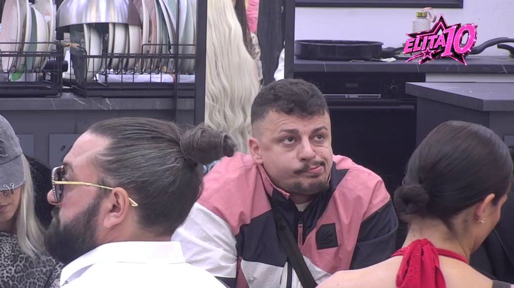 PLJUŠTE TEŠKE REČI ZA CRNIM STOLOM: Miljana i Terza izneli prljav veš, pale i prozivke na račun porodica (VIDEO) – Terza i porodica