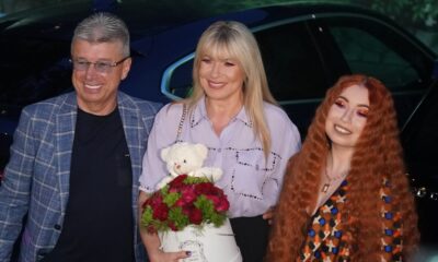 PRAVA PORODIČNA RADOST U DOMU SUZANE JOVANOVIĆ: Pevačica otkrila kada će ćerka stati na ludi kamen, a evo šta planira dalje (FOTO) – udaja ćerke Suzane Jovanović