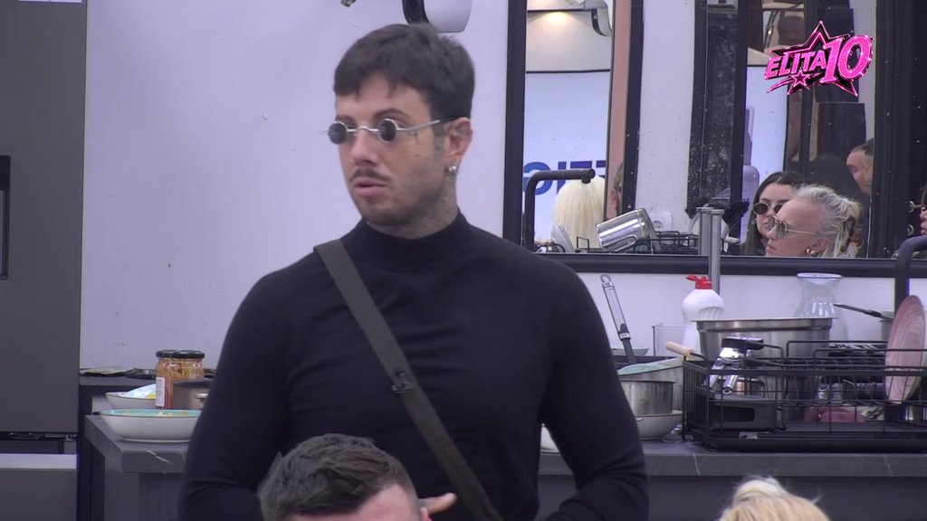 ĐUKIĆ IGRA NA SIGURNO U ELITI: Filip Đukić izbegao sukobe, otkrio koga smatra najnegativnijim među zadrugarima (VIDEO) – najnegativniji učesnici u Eliti