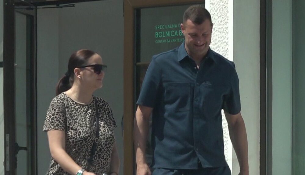 POSEBAN ZNAČAJ IMENA BLIZANACA SILVIJE NEDELJKOVIĆ: Otkrivena simbolika, fanovi ne mogu da sakriju emocije (FOTO) – značenja imena blizanaca Silvije Nedeljković