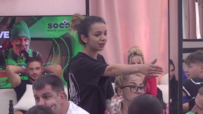 RAZOTKRILA PRAVU ATMOSFERU U BELOJ KUĆI: Jasmina Marković održala lekciju starim učesnicima, glasanje izazvalo podeljena mišljenja (VIDEO) – glasanje za najnegativnijeg zadrugara