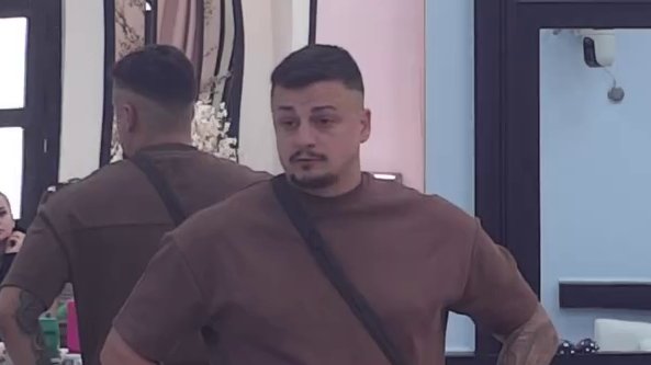 TERZA MENJA PRAVILA U ELITI: Đukić i Aneli ostaju bez podrške, njihova veza sada visi u vazduhu (VIDEO)