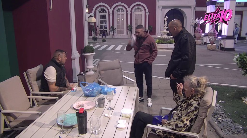 CAR NE PRESTAJE DA BLJUJE VATRU: Filip Car žestoko prozvao Karićevu ekipu, a evo šta je rekao za rivale (VIDEO) – Filip Car i Karićeva ekipa
