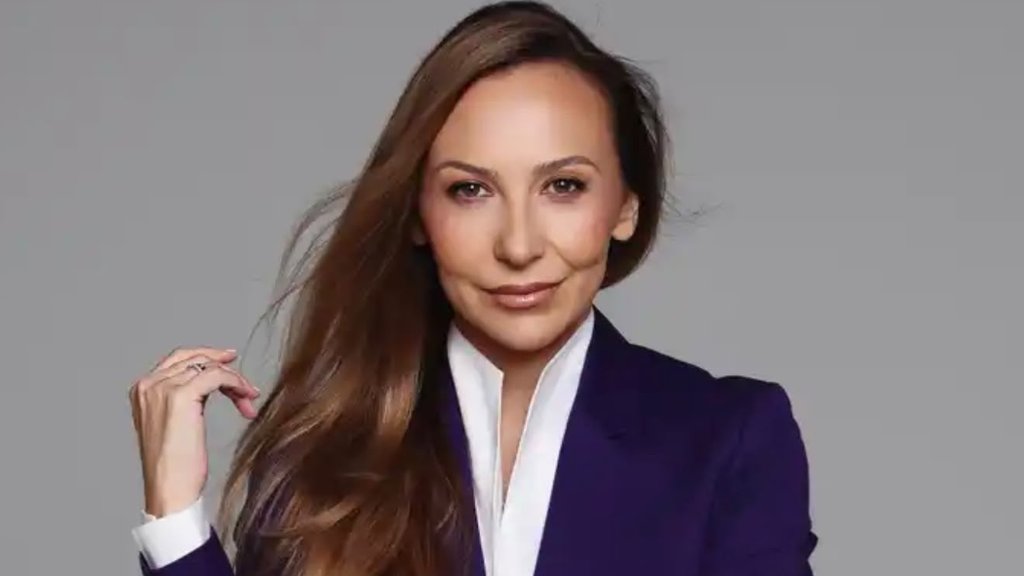 NOVO JUTRO DONOSI SVEŽU ENERGIJU NA TV PINK: Gordana Uzelac pokreće emisiju koja menja ponedeljke, gledaoci u centru pažnje (FOTO) – Ponedeljak sa Gordanom Uzelac