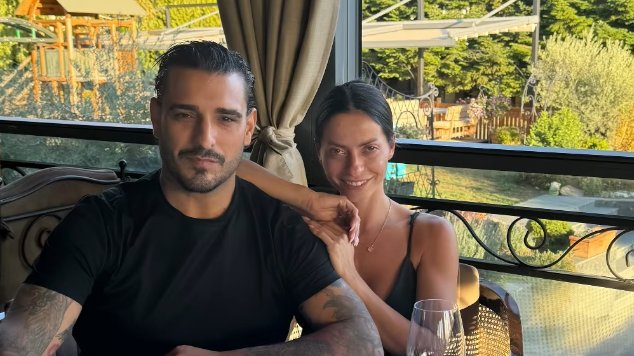 PREOKRET NA VESENJU DARKA LAZIĆA: Njegova supruga Katarina otela mikrofon, pevač nije mogao da veruje (FOTO) – preokret na veselju Darka Lazića