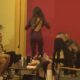 SVE VIŠE TENZIJA U BELOJ KUĆI: Anđela Đuričić izgubila strpljenje zbog Carovih priča, on ostao hladan kao led (VIDEO) – tenzije u Beloj kući