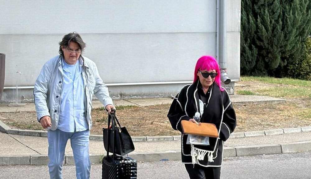 UVEK ZAJEDNO PRED REFLEKTORIMA: Zorica Brunclik i Kemiš stigli na Pinkove zvezde, svi pogledi uprti u njih (FOTO) – Zorica Brunclik Pinkove zvezde