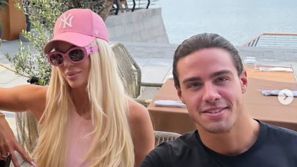 MASKE PADAJU U NOĆNOM PROVODU: Jelena Karleuša uhvaćena sa 25 godina mlađim manekenom, grad bruji o njihovom odnosu (FOTO) (VIDEO) – Jelena Karleuša i Aleksandar Ševo