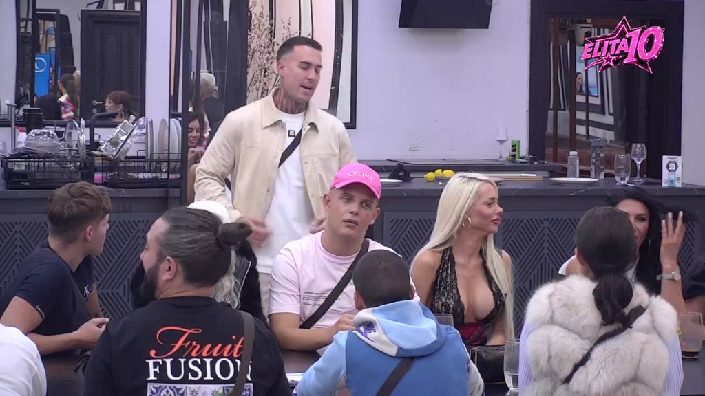 PRIZNANJE KOJE JE SVE ZAINTRIGIRALO: Mateja otvorio dušu o odnosu sa Vanjom, gledaoci ne prestaju da komentarišu (VIDEO) – Mateja Matijević i Vanja Prodanović