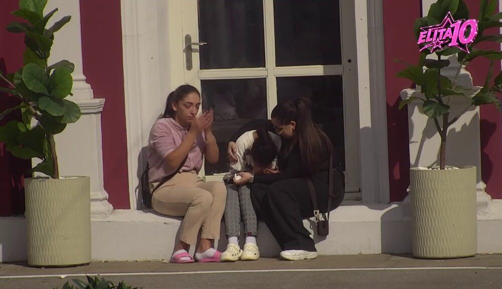 SRCE JOJ SE SLOMILO PRED SVIMA: Rada ne prestaje da plače zbog raskida sa Milanom, ukućani pokušavaju da je uteše (VIDEO)
