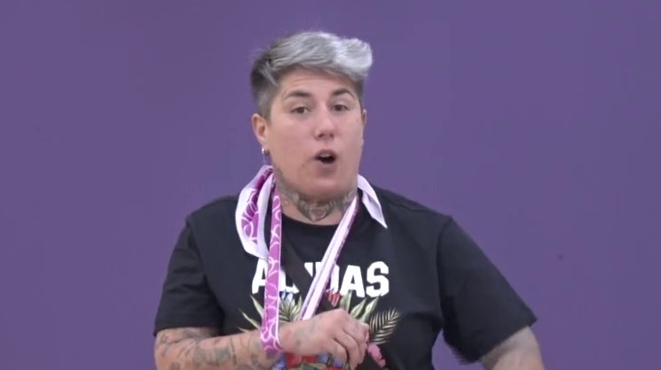 MATORA IZGUBILA STRPLJENJE TOKOM NOMINACIJA: Jovana Tomić Matora udarila na Staniju, poslala poruku koja je podigla tenziju u Beloj kući (VIDEO) – nominacije Odabranih