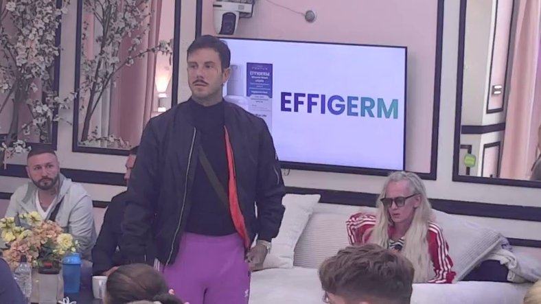 SUKOB I TAJNI SIGNALI U BELOJ KUĆI: Filip Đukić prozvao Aneli zbog šifrovane komunikacije sa Dačom, maske pale pred svima (VIDEO)