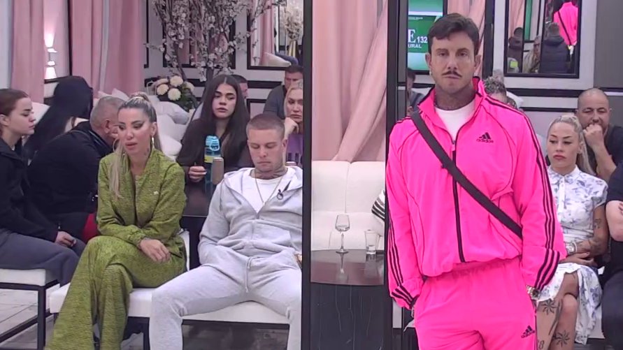 ĐUKIĆ IZGUBIO SNAGU U BELOJ KUĆI: Emotivni obračun sa Aneli Ahmić pred svima, njihova priča dobija novu dimenziju (VIDEO) – odnos Filipa Đukića i Aneli Ahmić