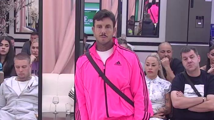 EMOCIJE NA KLACKALICI U ELITI: Filip Đukić priznao da ne može da se pomiri sa Aneli, ali nada ipak postoji (VIDEO) – emotivni preokret u Eliti