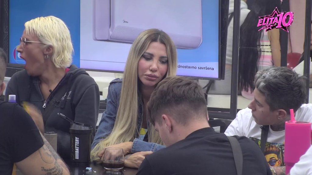 DAČA ISPALIO RAFAL U ELITI: Oštro napao Aneli, optužio je za neiskrene veze i izazvao talas reakcija u Beloj kući (VIDEO) – napad u Eliti