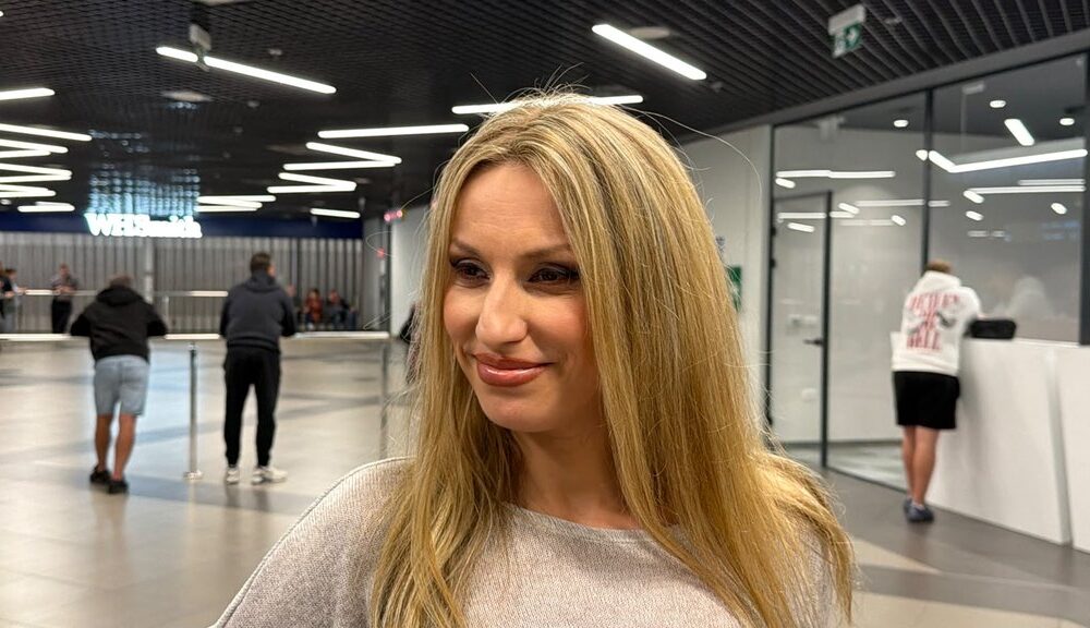 NEPRIJATNOSTI IZ PROŠLOSTI PROGOVORILE: Rada Manojlović otkrila detalje sa puta i porodične odnose, evo šta je sve priznala (FOTO)