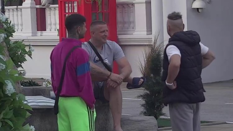 NOVAC SE SLIVA NA TIKTOKU: Đukić otvoreno otkrio koliko je zaradio za sat vremena, cimeri zanemeli od iznosa (VIDEO) – zarada na TikToku