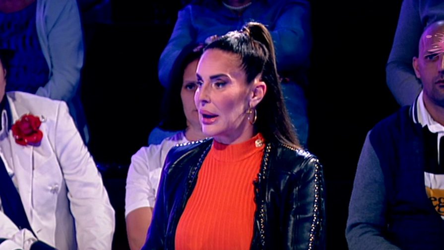 MASKE PADAJU U EMISIJI IZBACIVANJE: Milena Kačavenda otvorila dušu o odnosu Sandre i Janjuša, a Sandri poslala poruku koju svi čekaju (VIDEO) – odnos Sandre i Janjuša