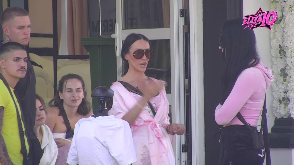 SUKOB U ELITI DOSTIŽE VRHUNAC: Slađa Poršelina otvoreno protiv Pere Kvržice, najavila razvaljivanje ekipe na podeli (FOTO) (VIDEO)