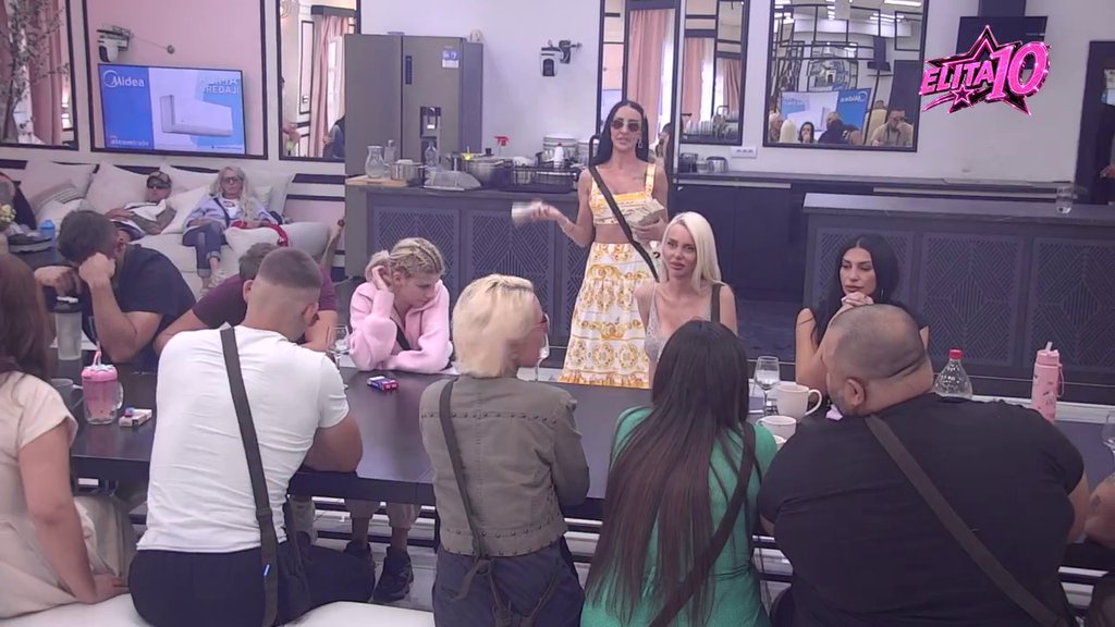 SUKOBI KLJUČAJU TOKOM PODELE BUDŽETA: Poršelina otvoreno prozvala Vanju, pa se usmerila na Mahira pred svima (VIDEO) – podela budžeta u Beloj kući