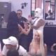 ŽESTOK OBRAČUN U BELOJ KUĆI: Družina Pere Kvržice potpuno poremetila podelu budžeta Slađe Poršeline, ona izgubila kontrolu pred svima (VIDEO) – podela budžeta u Beloj kući