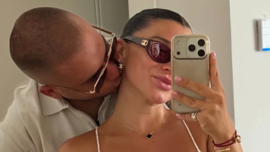 NEOBIČAN DETALJ NA PROSLAVI OTKRIO SVE: Milica Ristić konačno pokazala oca svog sina, razlika u godinama iznenadila sve (FOTO)