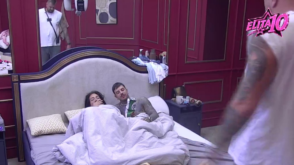JANJUŠ UHVATIO LAURU I ĐUKIĆA NA DELU: Zadrugar pitao za vezu, Đukić izbegao odgovor, Laura ostala bez reči (VIDEO) – veza Laure i Đukića