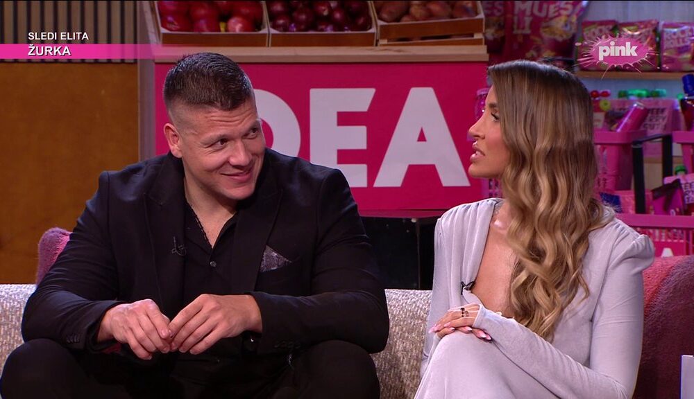 SLOBA OTKRIO ISTINU O PORUKAMA ANE NIKOLIĆ: Jelena se našla pred izborom između Kije i Lune, evo s kojom bi provela ceo dan (FOTO) – poruke Ane Nikolić