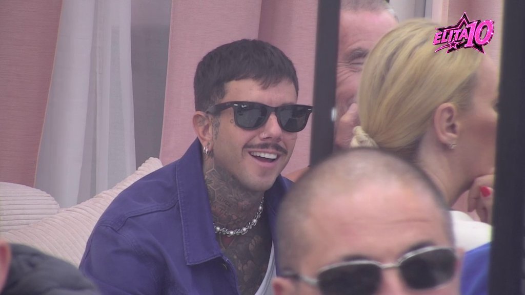 KONTRAST IZMEĐU OSEĆANJA I RAZUMA: Filip Đukić i Laura otvoreno progovorili o svojoj bliskosti, ali odluka još visi u vazduhu (VIDEO)