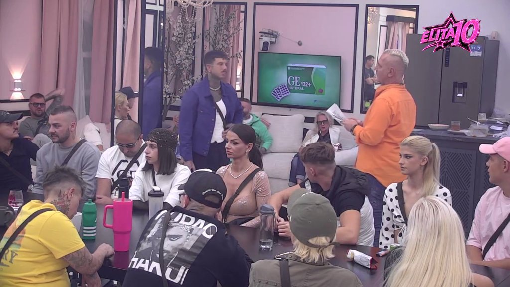MASKE PADAJU U ELITI: Filip Đukić presekao priču o pomirenju sa Aneli, evo šta je rekao uživo (VIDEO) – Filip Đukić pomirenje sa Aneli