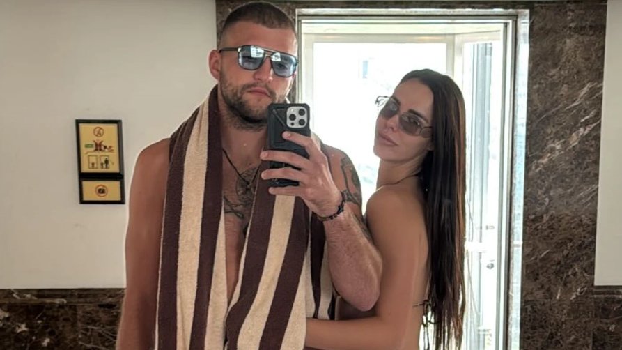 NESVAKIDAŠNJI PRIZOR IZ TERETANE: Veljko Ražnatović i Bogdana zajedno na treningu, snimak zaludeo mreže (VIDEO) – Veljko Ražnatović teretana