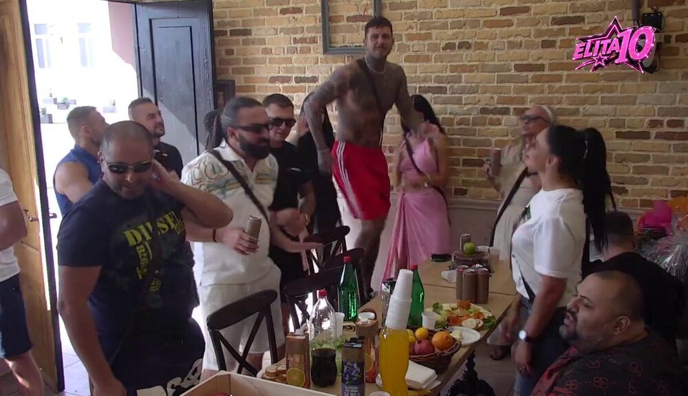 PREOKRET POSLE RASKIDA SA ANELI: Filip Đukić zablistao na proslavi, svi pričaju o njegovom nastupu (VIDEO) – Filip Đukić posle raskida