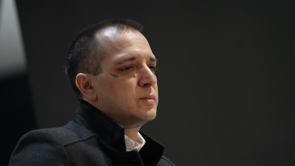 DRAMA NAKON PREBIJANJA ZORANA MARJANOVIĆA: Kompozitor zadržan u bolnici zbog kontuzije mozga, lekari otkrili detalje (FOTO) – napad na Zorana Marjanovića